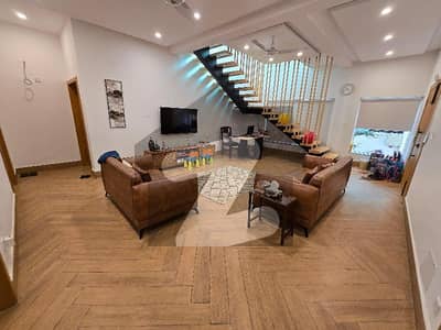 F-10 NEW DOUBLE STOREY HOUSE 5 BEDS MODERN FITTINGS 2 KITCHENS