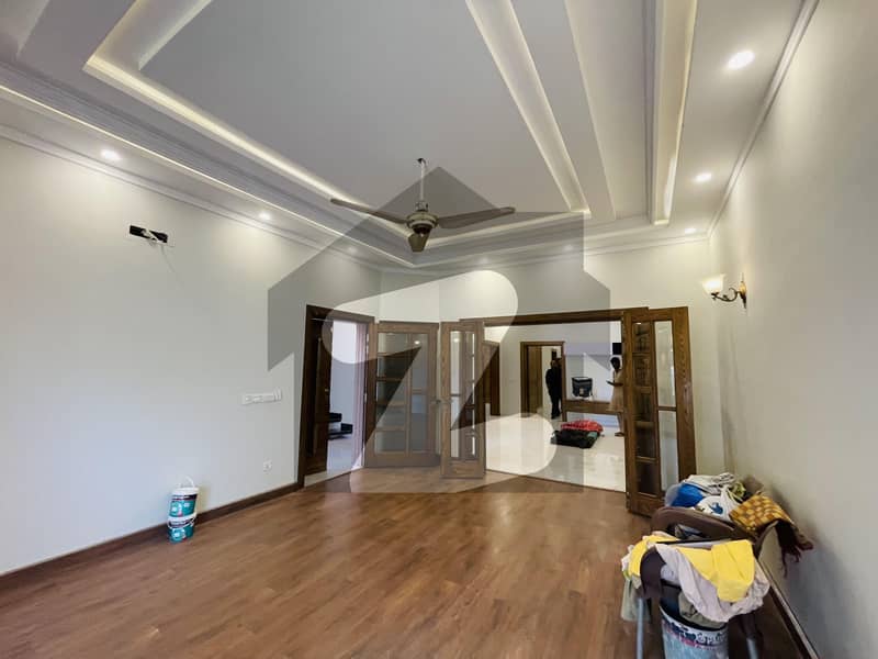 House For Sale Sector C-1 Extreme Top Location Near To Park 5 Bedroom With Attach Bath At Prime Location Bahria Enclave Islamabad