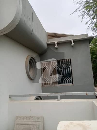 200 Square Yards House Is Available For rent