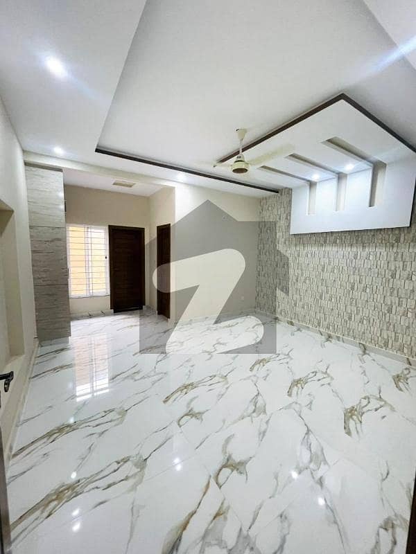 7 Marla Brand New Lop Cleared House For Sale In Jinnah Garden ( Meeting With Owner) 7 Marla Brand New Lop Cleared House For Sale In Jinnah Garden ( Meeting With Owner)