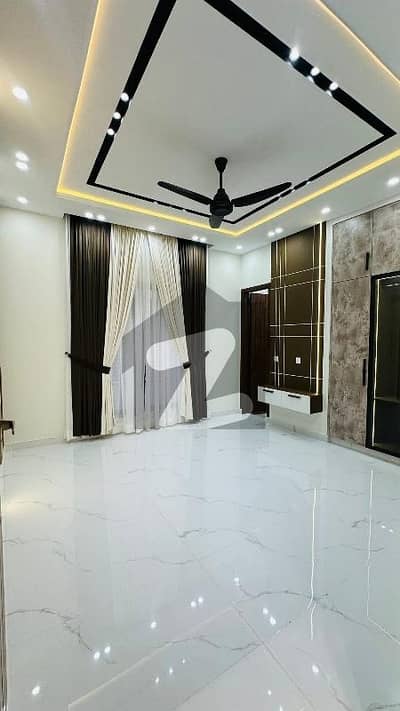 سعدی