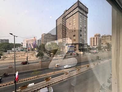 پارک ہاؤس اپارٹمنٹس گلبرگ 3,گلبرگ,لاہور میں 1 کمرے کا 1 مرلہ فلیٹ 1.0 کروڑ میں برائے فروخت۔