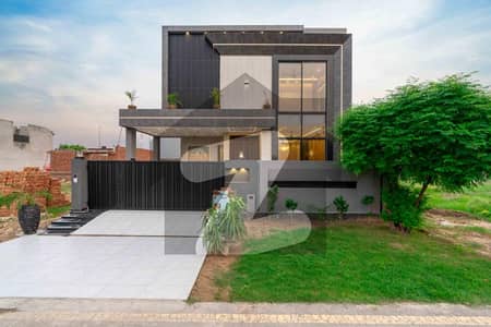 10 Marla Brand New Luxury Modern Design Full Basement House For Sale