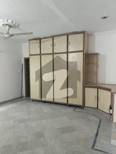 10Marla House Availble For Sale