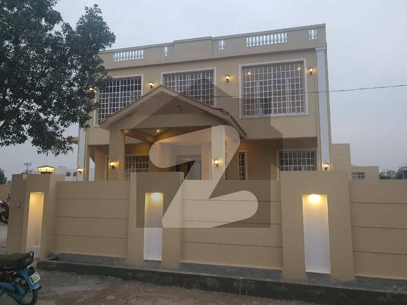2 KANAL 4 MARLA FARMHOUSE FOR SALE 2 KANAL 4 MARLA FARMHOUSE FOR SALE