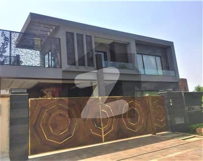 Well Maintained owner build 2 Kanal with basement Bungalow for sale at prime location DHA Phase 3