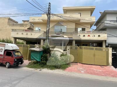 پاکستان ٹاؤن ۔ فیز 2 پاکستان ٹاؤن,اسلام آباد میں 1 کنال دفتر 3.9 لاکھ میں کرایہ پر دستیاب ہے۔ پاکستان ٹاؤن ۔ فیز 2 پاکستان ٹاؤن,اسلام آباد میں 1 کنال دفتر 3.9 لاکھ میں کرایہ پر دستیاب ہے۔