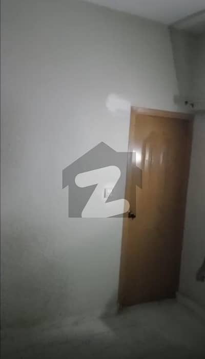 گارڈن ویسٹ کراچی میں 3 کمروں کا 4 مرلہ فلیٹ 1.02 کروڑ میں برائے فروخت۔