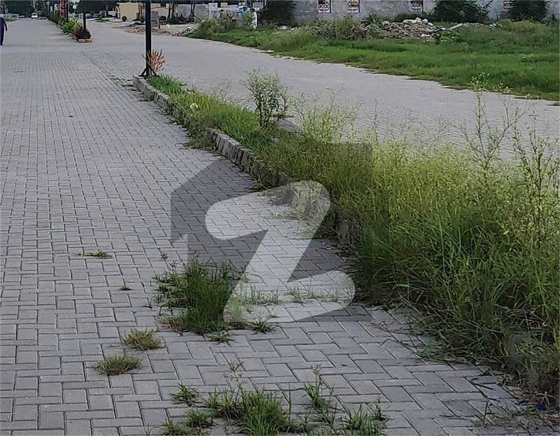 I-9 6 Kanal Plot with Good Location Best Investment Opportunity