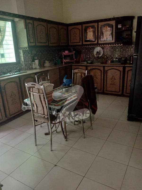 Upper portion for rent