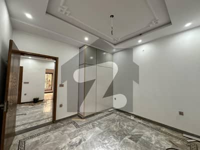 6 Marla portion for rent