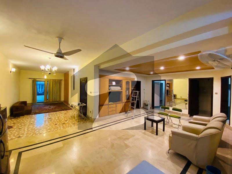 FOR RENT Fully Furnished 1 Bedroom Available F_6/1 FOR RENT Fully Furnished 1 Bedroom Available F_6/1