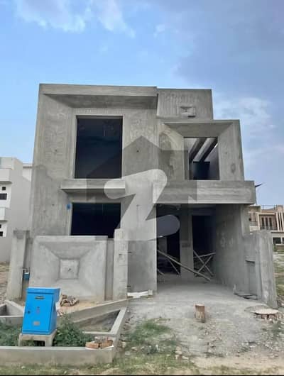 5 Marla Gray Structure For Sale In Lake City Lahore.