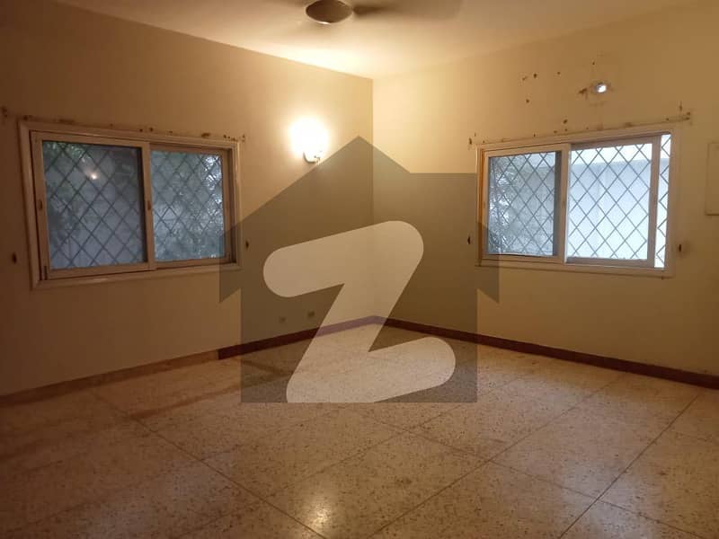 ڈی ایچ اے فیز 5 ڈی ایچ اے ڈیفینس,کراچی میں 4 کمروں کا 1 کنال مکان 3.15 لاکھ میں کرایہ پر دستیاب ہے۔ ڈی ایچ اے فیز 5 ڈی ایچ اے ڈیفینس,کراچی میں 4 کمروں کا 1 کنال مکان 3.15 لاکھ میں کرایہ پر دستیاب ہے۔