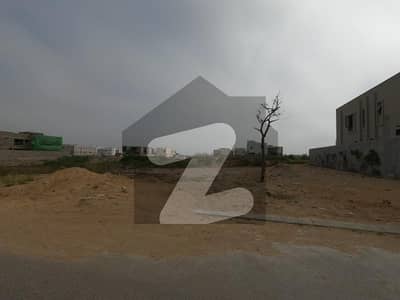 ڈی ایچ اے فیز 8 ڈی ایچ اے ڈیفینس,کراچی میں 4 کنال رہائشی پلاٹ 40.0 کروڑ میں برائے فروخت۔