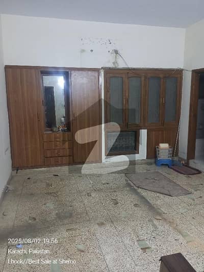 2nd Floor 2 Beds with kitchen and Big Terrace