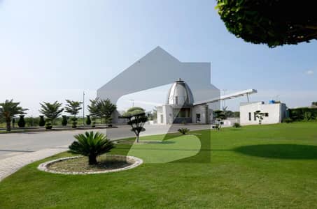 Hot Deal! Budget-Friendly 10 Marla Plot in G5 No Transfer Charges
                                title=