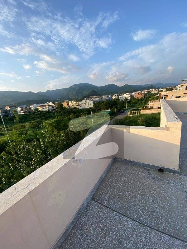 Beautiful New Upper Portion For Rent Beautiful New Upper Portion For Rent