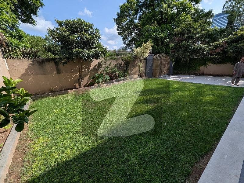 Luxury House On Prime Location Available For Rent In Islamabad.