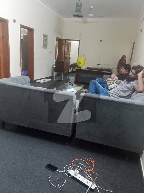 مصطفیٰ ٹاؤن لاہور میں 3 کمروں کا 1 کنال گودام 1.0 لاکھ میں کرایہ پر دستیاب ہے۔ مصطفیٰ ٹاؤن لاہور میں 3 کمروں کا 1 کنال گودام 1.0 لاکھ میں کرایہ پر دستیاب ہے۔