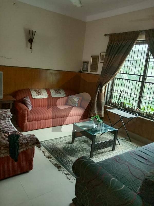 Ideally Located House for Sale Ideally Located House for Sale