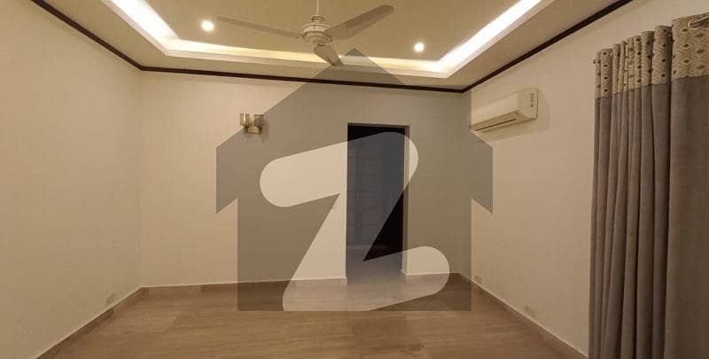 ایف ۔ 11 اسلام آباد میں 9 کمروں کا 1 کنال مکان 6.0 لاکھ میں کرایہ پر دستیاب ہے۔ ایف ۔ 11 اسلام آباد میں 9 کمروں کا 1 کنال مکان 6.0 لاکھ میں کرایہ پر دستیاب ہے۔
