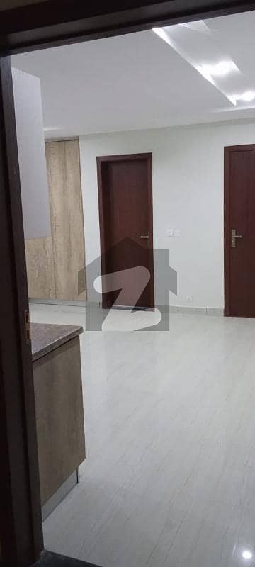 1 Bed Apartment Available For Sale In Gulberg Green Islamabad 1 Bed Apartment Available For Sale In Gulberg Green Islamabad