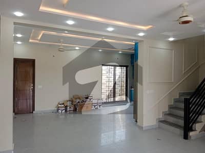 Brand New 5Marla Designer House For Sale