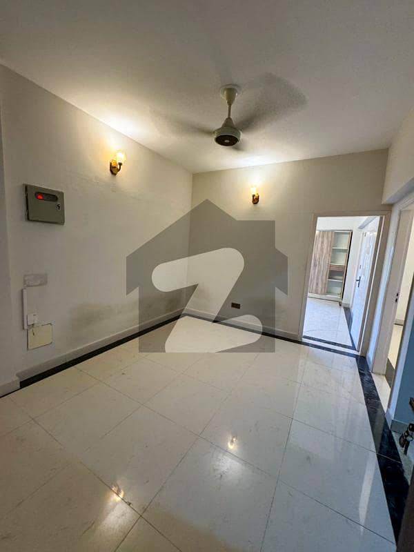 1 Bed Non Furnished Apartment Farm House Facing In Gulberg Green Islamabad 1 Bed Non Furnished Apartment Farm House Facing In Gulberg Green Islamabad