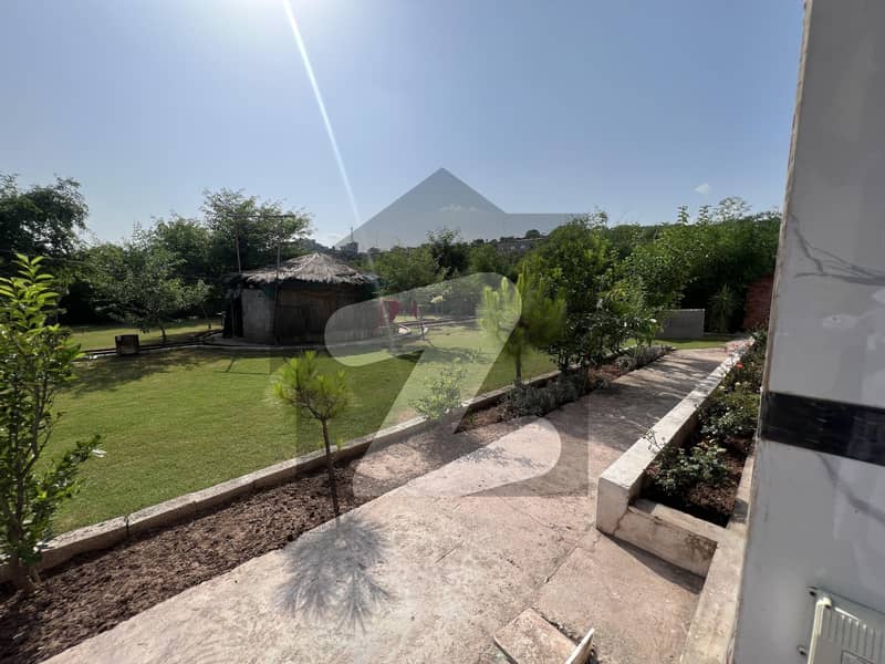 8 Kanal Luxury Farmhouse Available For Rent 8 Kanal Luxury Farmhouse Available For Rent