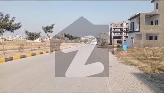 ممتاز سٹی - راوی بلاک ممتاز سٹی,اسلام آباد میں 10 مرلہ رہائشی پلاٹ 1.56 کروڑ میں برائے فروخت۔