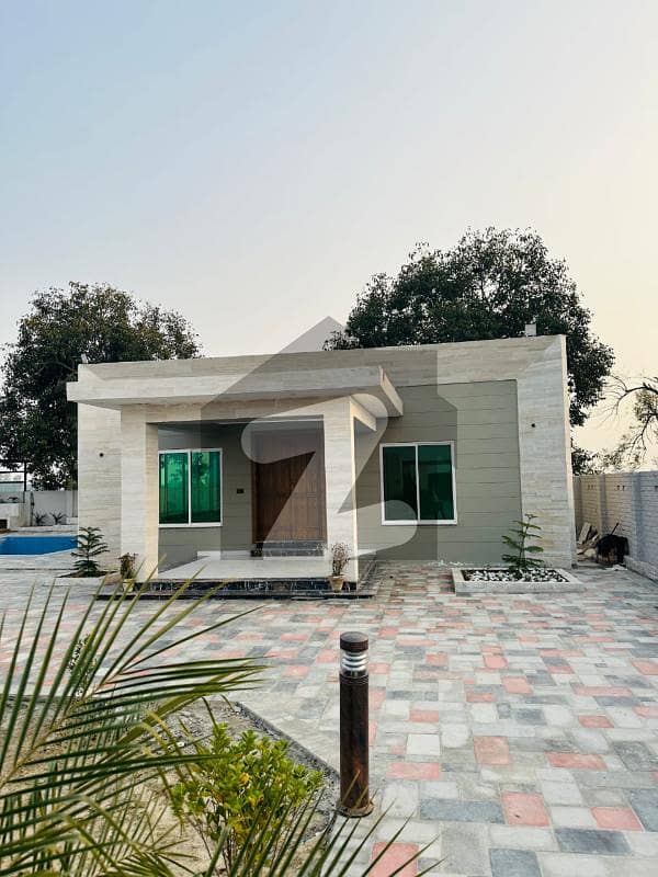 بیدیاں روڈ لاہور میں 2 کمروں کا 7 کنال فارم ہاؤس 4.0 کروڑ میں برائے فروخت۔