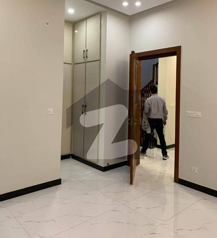 Upper Portion For Rent Upper Portion For Rent