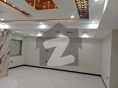 Stunning 700 Square Feet Office In F-8 Available