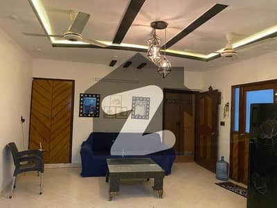 گلشن اقبال - بلاک 13 / D-3 گلشنِ اقبال,گلشنِ اقبال ٹاؤن,کراچی میں 3 کمروں کا 6 مرلہ فلیٹ 1.55 کروڑ میں برائے فروخت۔