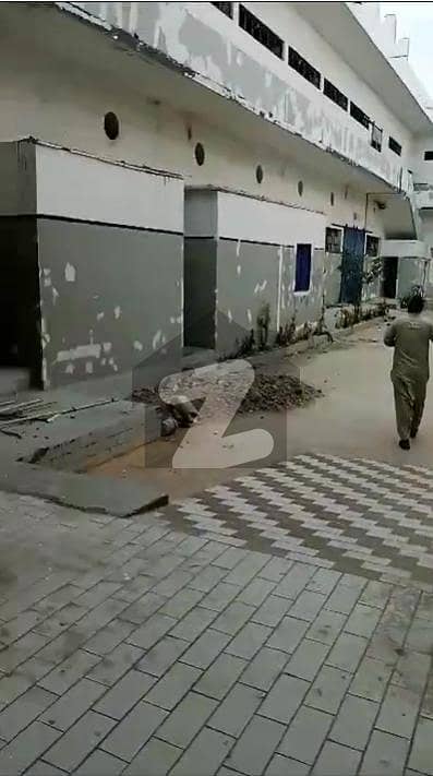 کورنگی انڈسٹریل ایریا کورنگی,کراچی میں 14 کنال فیکٹری 14.67 ارب میں برائے فروخت۔