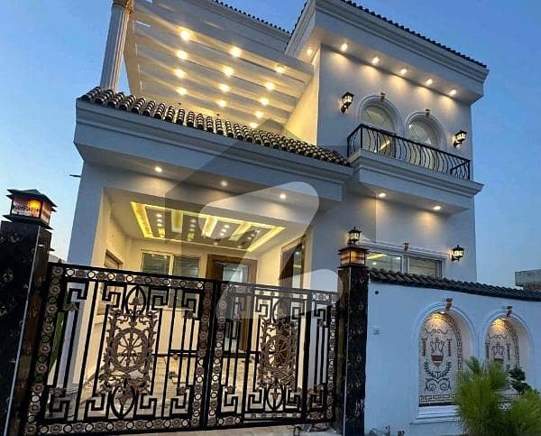 House Of 5 Marla For sale In Faisal Hills House Of 5 Marla For sale In Faisal Hills