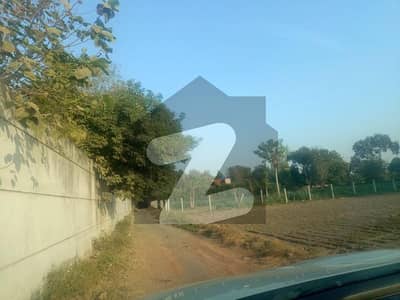 بیدیاں روڈ لاہور میں 3 کنال کمرشل پلاٹ 3.0 کروڑ میں برائے فروخت۔