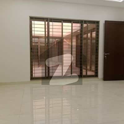 10 Marla Beautiful House For Rent In DHA Phase 4 Prime Location
