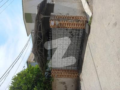 35 Marla Commercial Plot and Fully Renovated house wide Streets 1mint walking distance to arbab Road Stop BRT Stop Adjacent to Masjid and Nearest colleges etc Available for sale