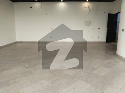 04 Marla Commercial 2nd Floor Available For Rent At Very Hot Location