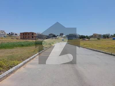 5 Marla Boulevard Plot on 7th Avenue | DHA Phase 4 Islamabad Sector D | Installments + Fast Development