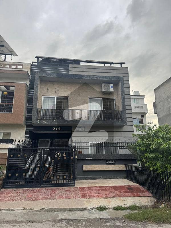 INVESTER RATE HOUSE FOR SALE IN D12/3