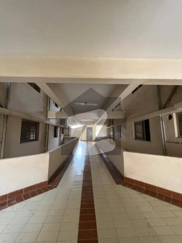 2 Bed Lounge For Sale