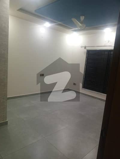 Stunning 10 Marla Upper Portion House For Rent Bahria Enclave, Sector C2, Islamabad