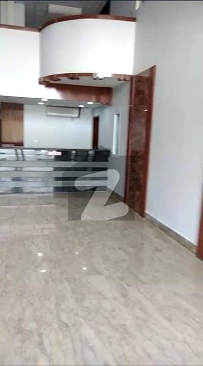 ملیر کراچی میں 17 مرلہ عمارت 60.0 کروڑ میں برائے فروخت۔