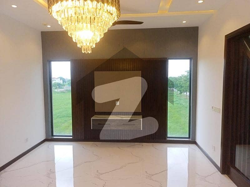 2 Marla Sector Shop For Rent In Bahria Orchard Hot Location