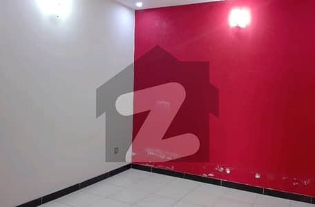 لالہ زار گارڈن لاہور میں 3 کمروں کا 3 مرلہ مکان 80.0 لاکھ میں برائے فروخت۔