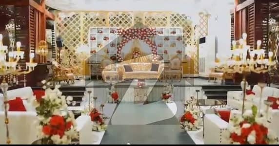 گلستانِ جوہر کراچی میں 1 کنال علاوہ 65.0 کروڑ میں برائے فروخت۔