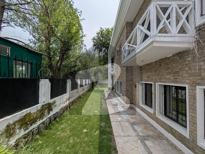 Elegant House is for Rent in E-7 Elegant House is for Rent in E-7